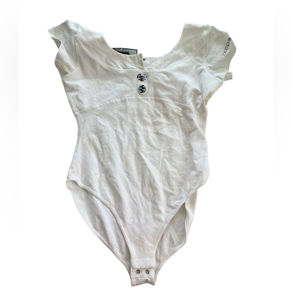 NEW BODY SUIT - Picture 1 of 4